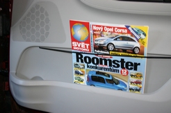 Škoda Roomster - gumičky v předních dveřích