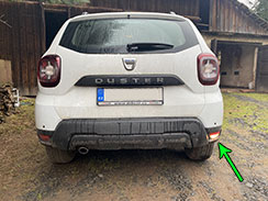 Rozsvícené couvací světlo na Dacii Duster II