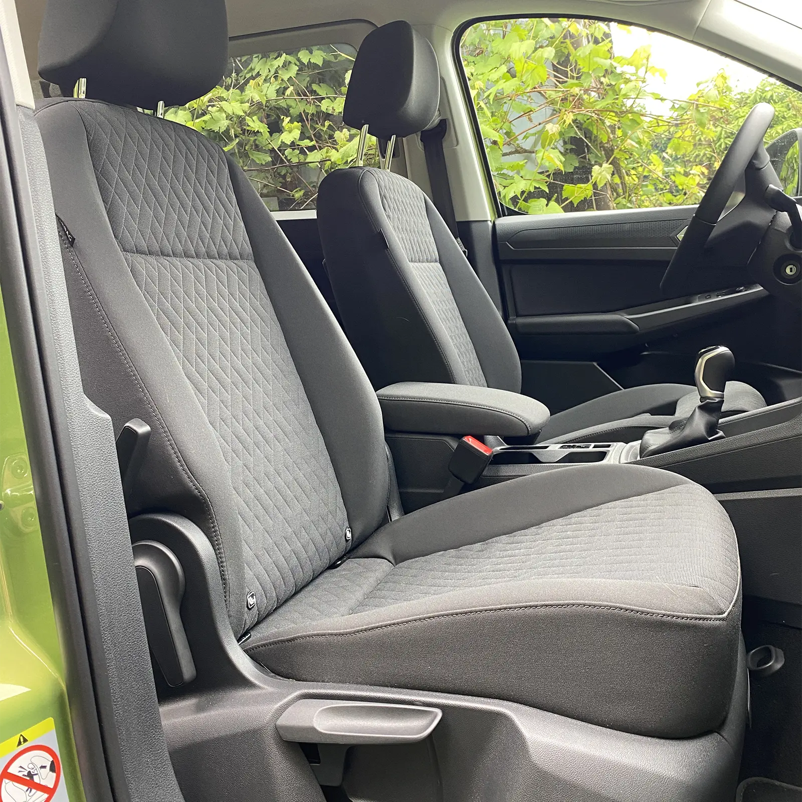 Oba typy sedadel ve VW Caddy
