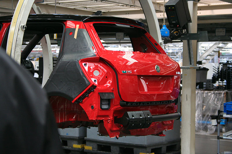 Fotografie z výroby Škody Fabia 2. generace