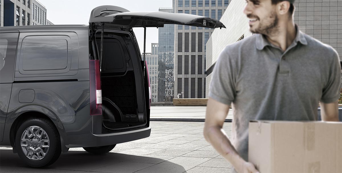 Hyundai Staria - otevřené páté dveře