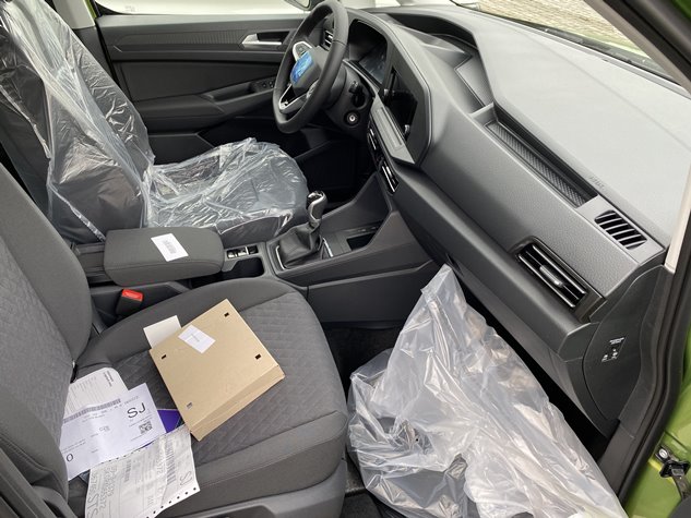 Nový VW Caddy Maxi Life 2.0 TDI 2024 zelená Golden
