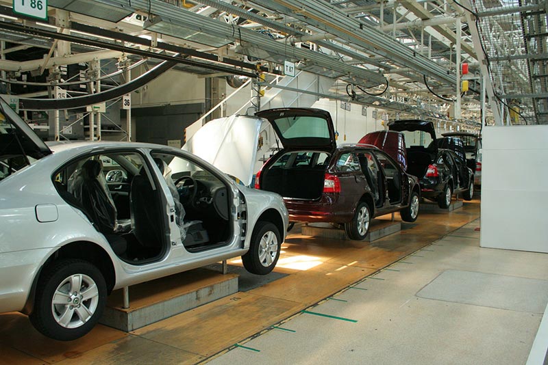 Fotografie z výroby Škody Octavia 2. generace