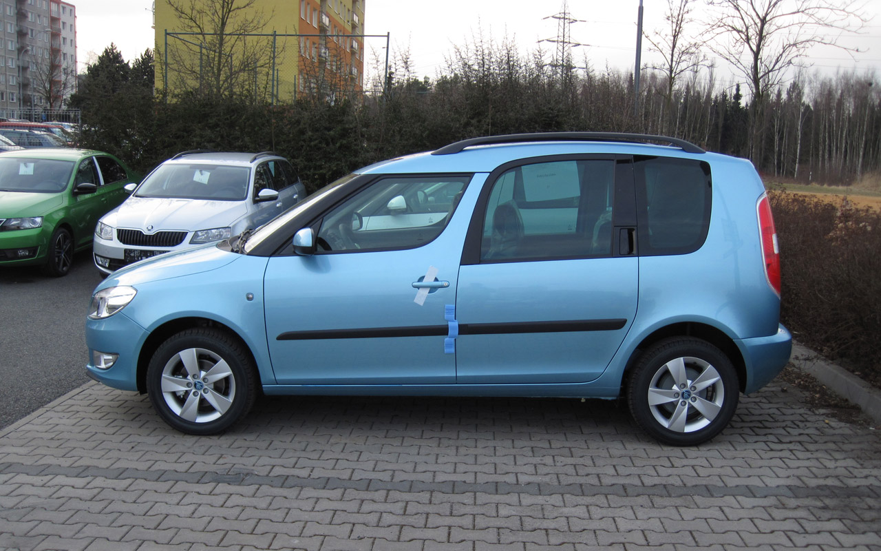 Čerstvě vyrobená Škoda Roomster v březnu 2015