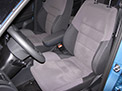 Škoda Roomster - tříramenný volant s novým logem