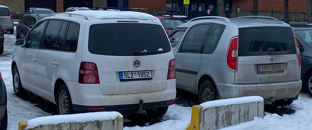 Volkswagen Touran vs. Škoda Roomster