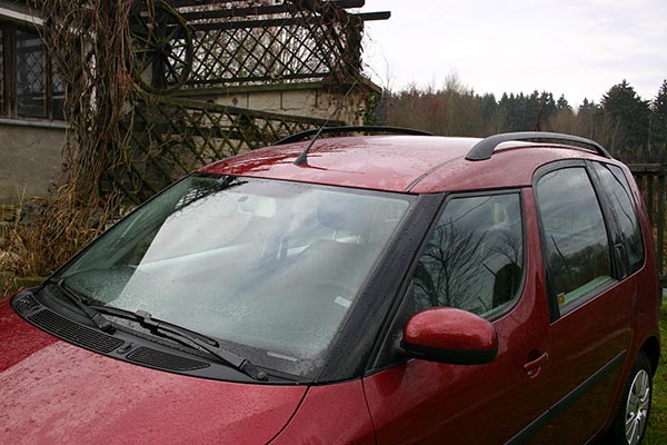 Škoda Roomster Style, červená Flamenco