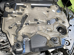 Horní kryt motoru TDI