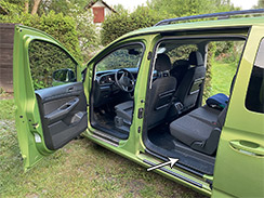 Pohled do interiéru VW Caddy Maxi