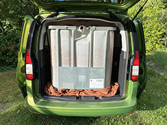 IBC nádrž 1000 litrů ve Volkswagenu Caddy