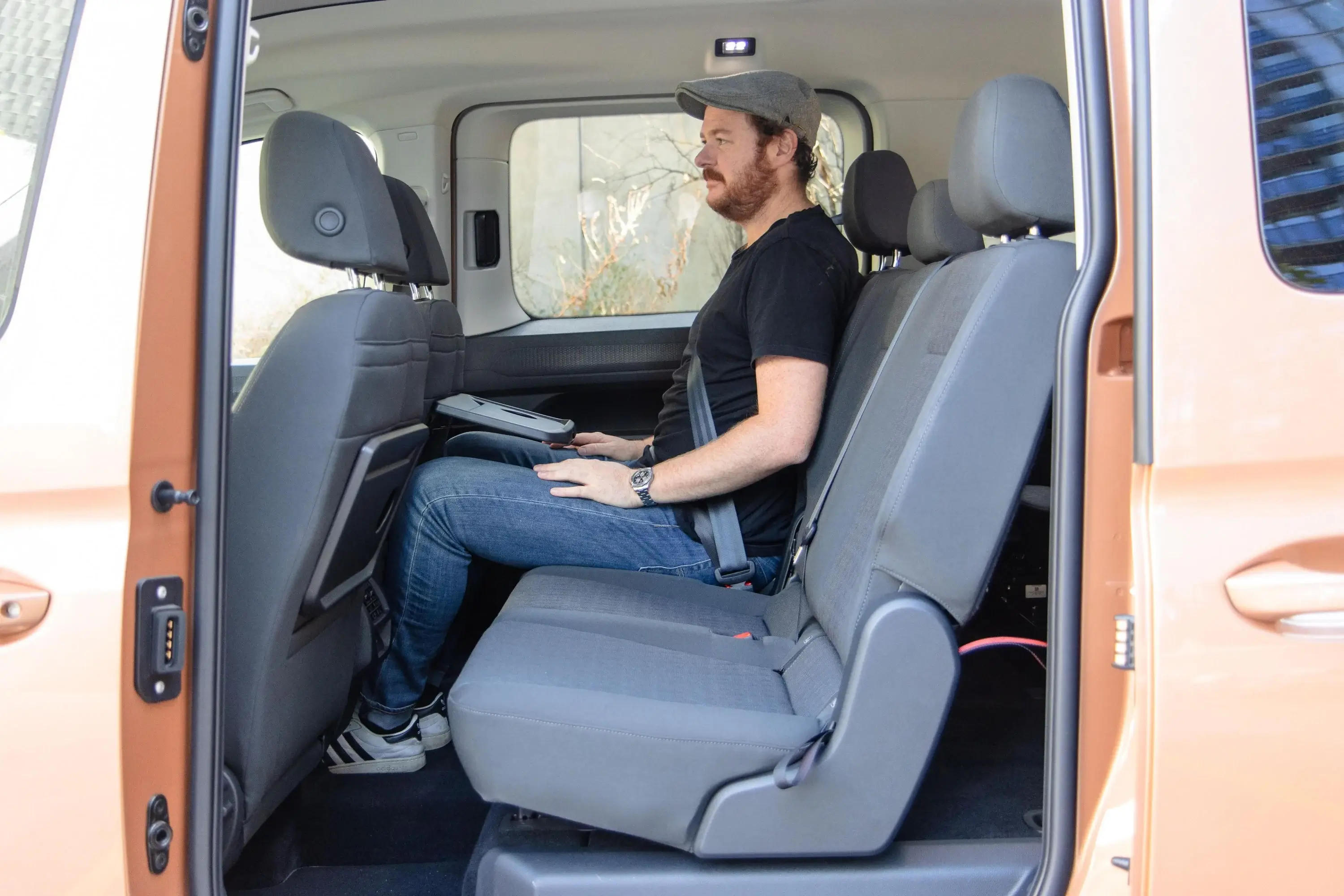 Prostor na zadních sedadlech ve Volkswagenu Caddy
