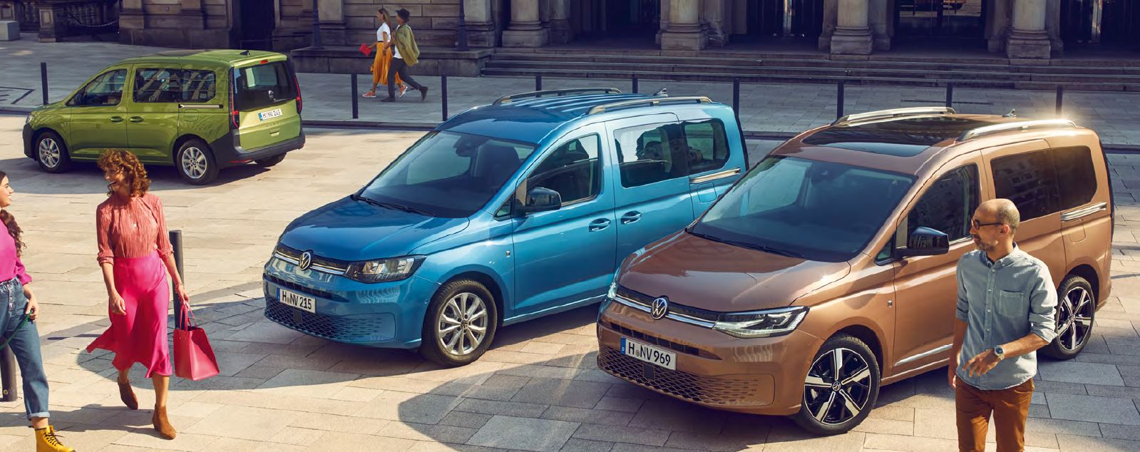 VW Caddy modrá, zelená, bronzová