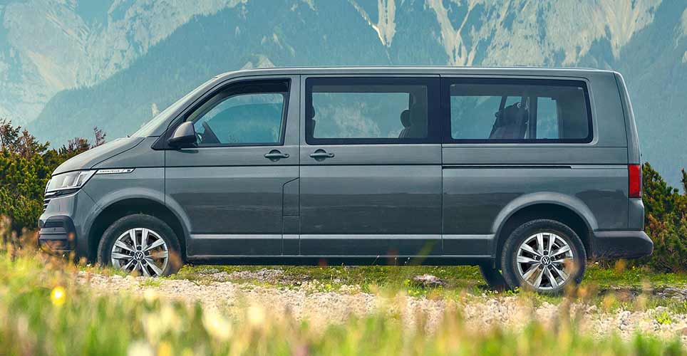 Volkswagen Caravelle 6.1 dlouhý rozvor